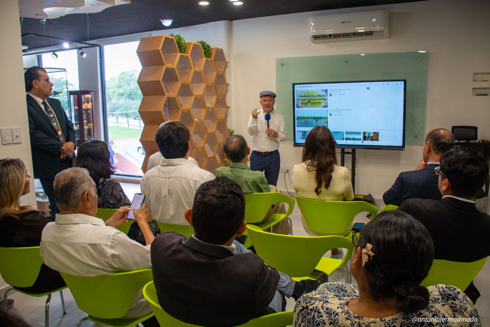 SÁBADO DE LA CREACIÓN E INAUGURACIÓN DEL INSTITUTO